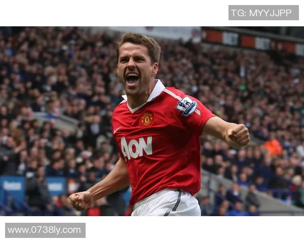 足球明星精彩射门瞬间壁纸尽在掌握尽情享受足球魅力与激情的视觉盛宴